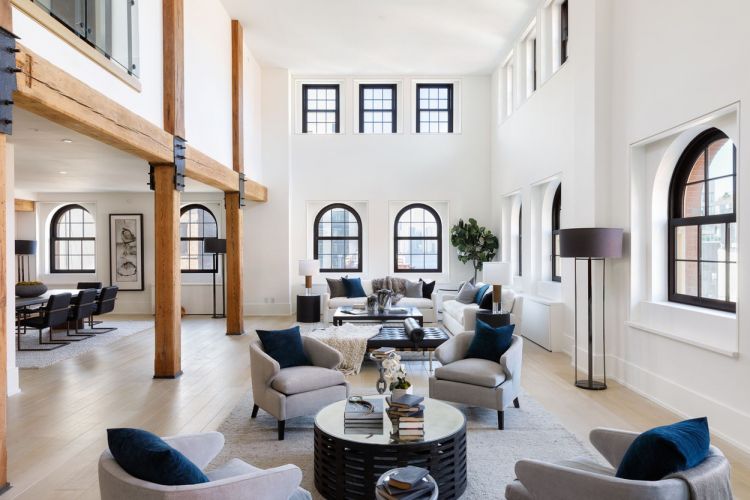 16 Milliardert Arulja Lewis Hamilton Ezt A New Yorki Penthouse Lakasat Fotok