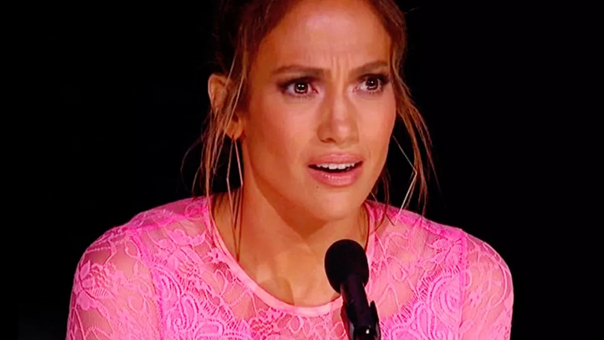 Borzalom! Újra divatba jött a világ legszörnyűbb nadrágja