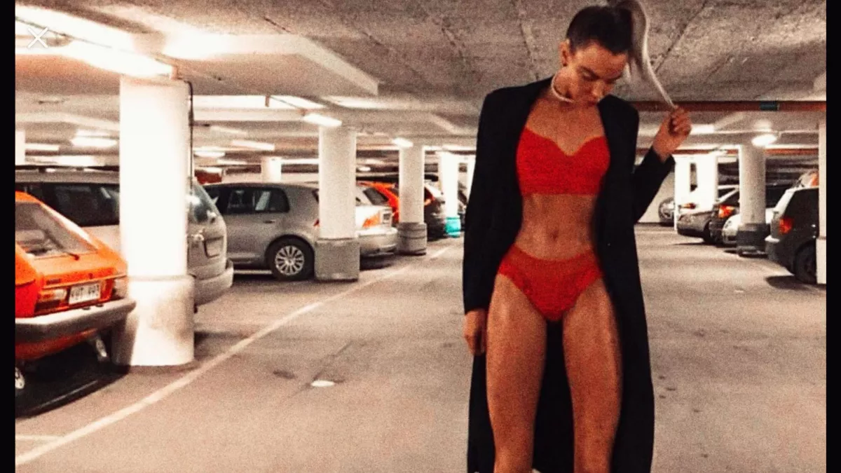 Rút kiskacsa volt: ő ma a világ leghosszabb lábú nője! Ezt látnod kell - Fotók