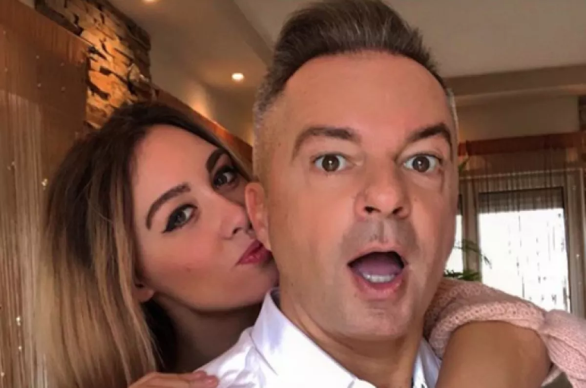 Elárulták: ez lesz Cooky-ék születendő babájának a neve!