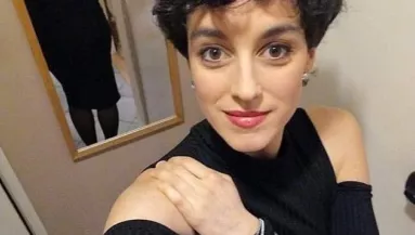 Egy évig nem borotválkozott ez a lány, így nézett ki utána! - Fotók