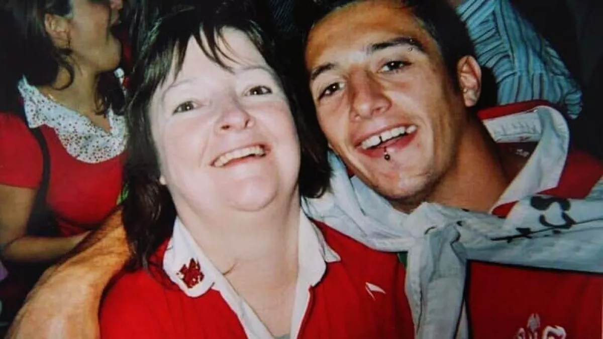 "Végre valaki megölte a fiamat!"- mondta az anya fia elvesztése után