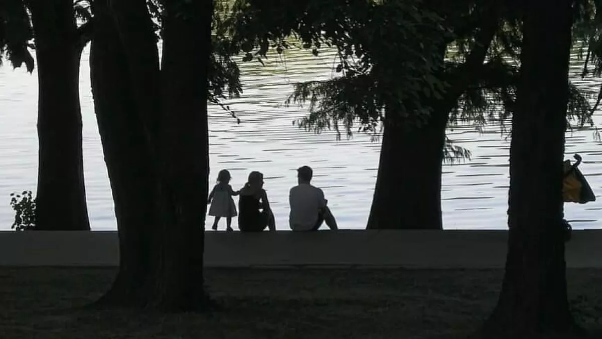 Ismét összejött gyermeke anyjával! Borsodba költözne az internet magyar fenegyereke