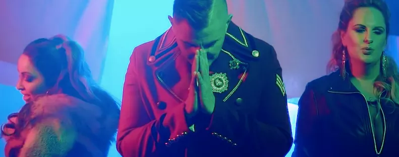 Letarolja a netet a Romantic új klipje! Itt megnézheted!