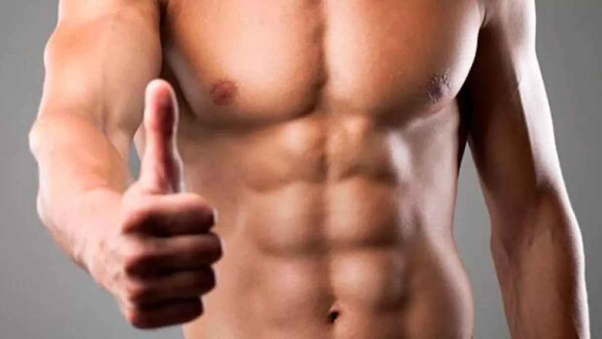 Háborog a világ a győztes miatt! Íme a 10 legvonzóbb férfi 2018-ban!