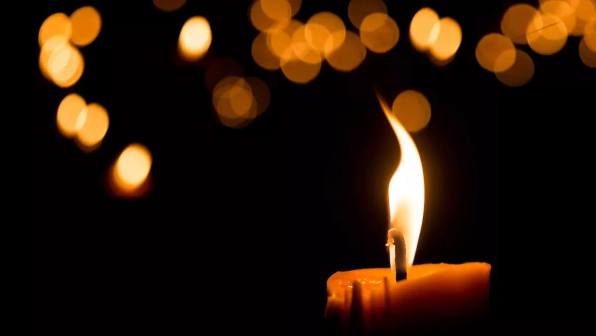 Borzasztó tragédia: legyőzte a rák a híres színészt!