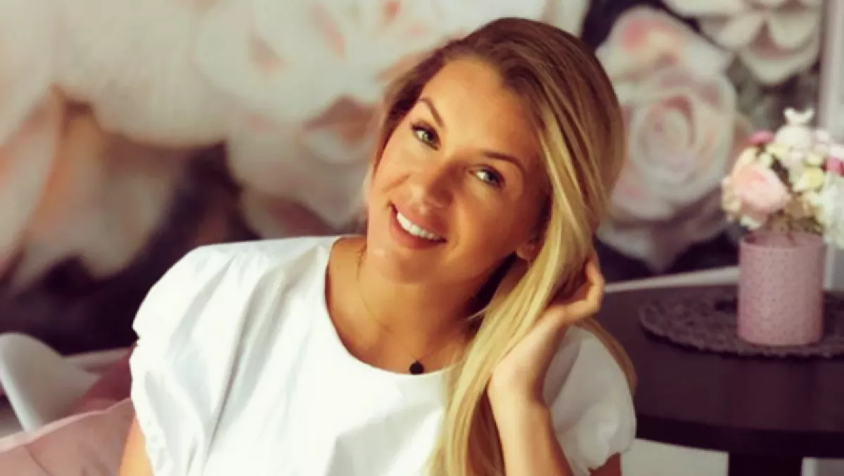 Tinédzserkori képek kerültek elő Hódi Pameláról! Te felismernéd? - Fotók