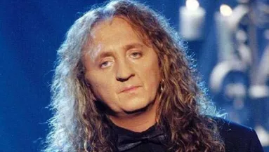 Betelt a pohár! Apja miatt tett közzé közleményt Jimmy fia - a bíróságig is elmenne!