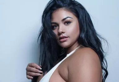 100 kilósan hódítja meg a világot Dia! Megőrülnek érte a pasik - Fotók