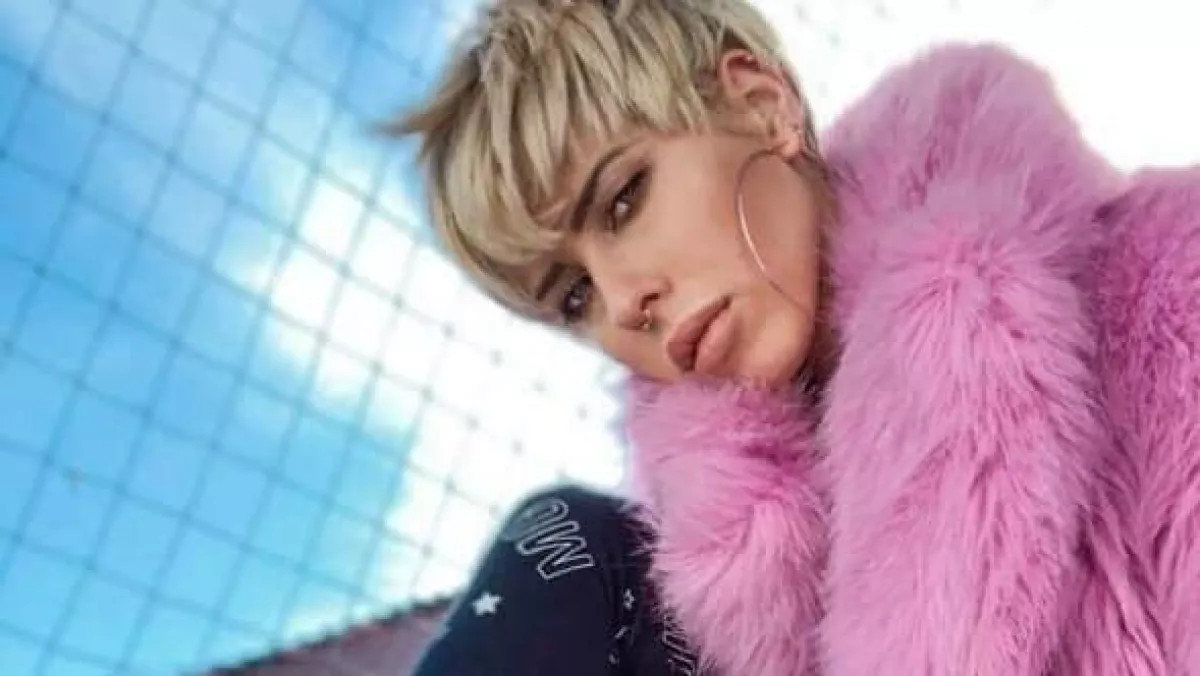 Lebuktak! Ő Cinthya Dictator új pasija! - Fotók