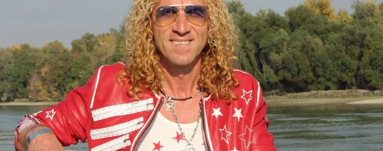 Bréking! 35 év után levágatta a haját Balázs Pali! - Fotó