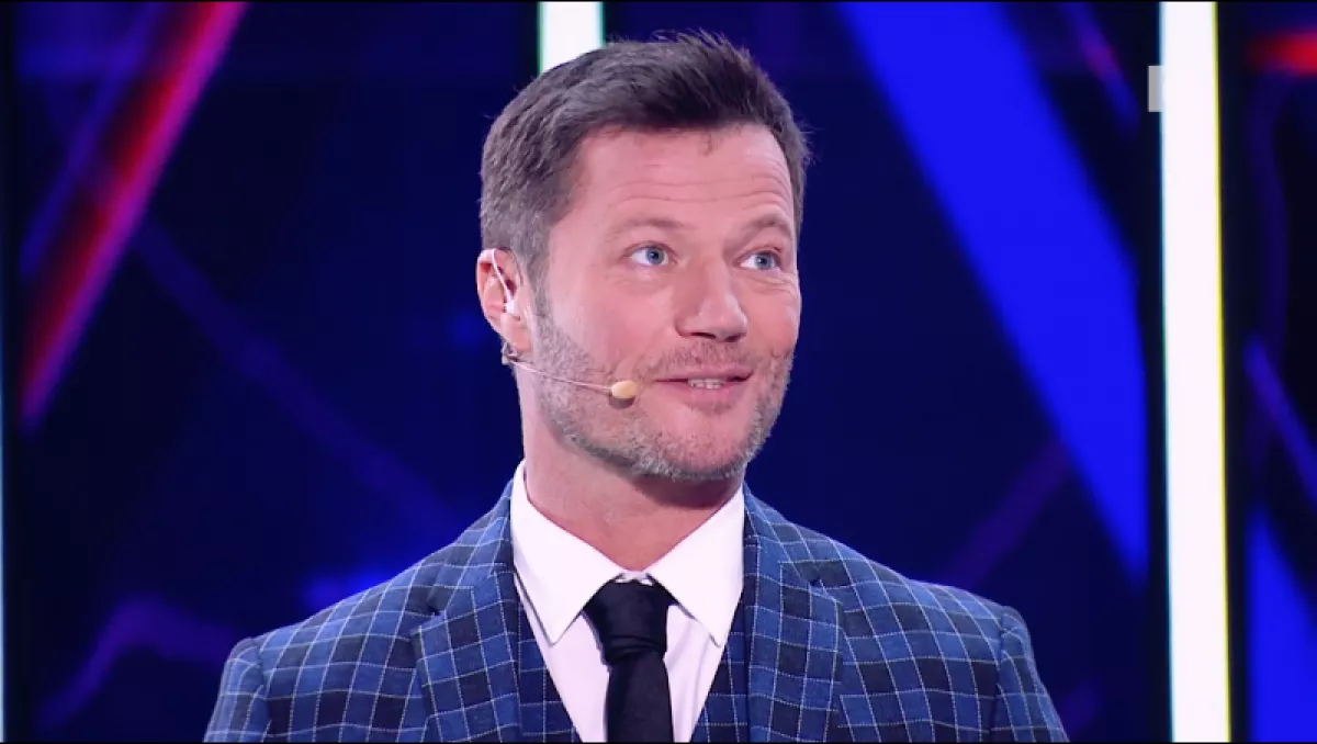 Csókcsata! Közös képet posztolt szerelmével Stohl András! 