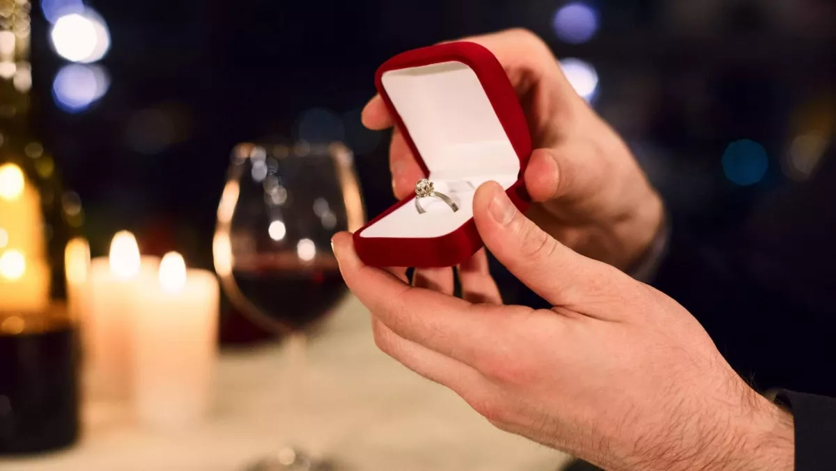 El­jegy­zés­sel vég­ző­dött a ma­gyar sztár­pár Va­len­tin napja - Fotó