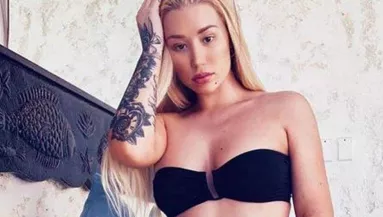 Kellemetlen! Így néz ki Iggy Azalea feneke valójában! - Fotók