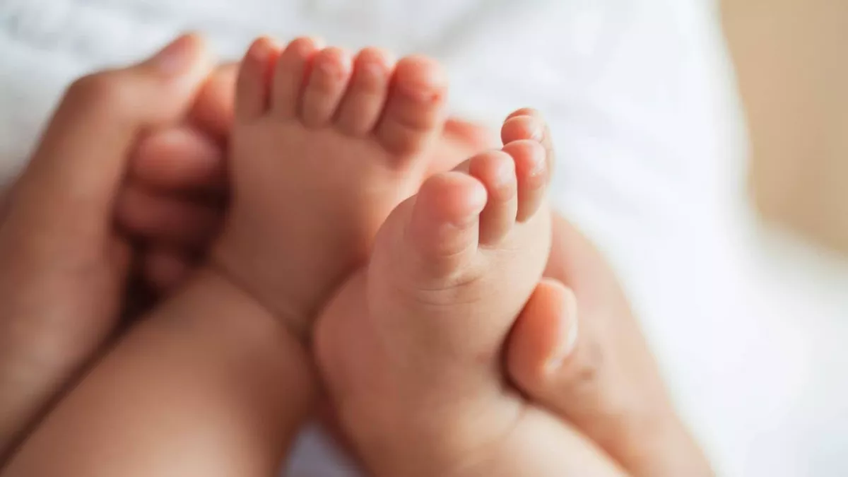 Lemaradt lánya születéséről a magyar sztár - a világ másik felére utazott! - Fotó