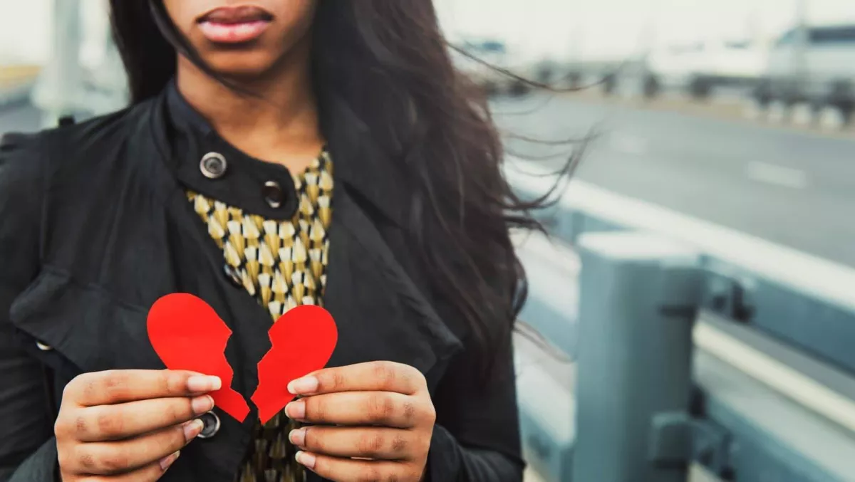 6 jel, hogy a pasid nem szeret!