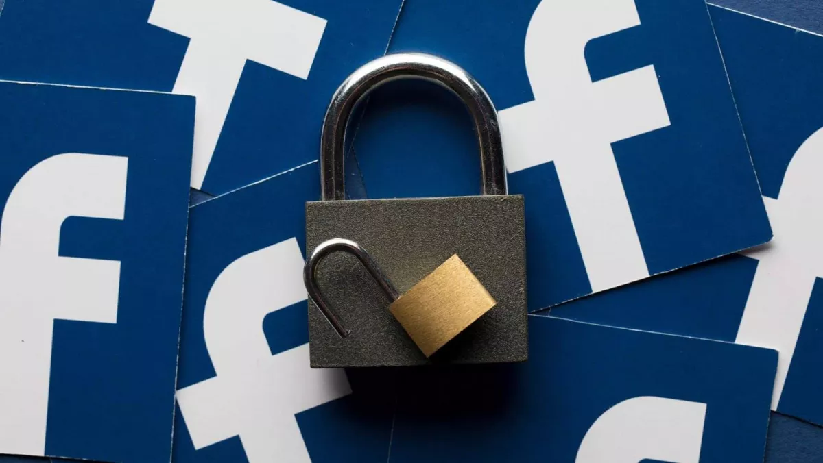 Óriási botrány: azonnal cseréld le a Facebook-jelszavad! Ezért