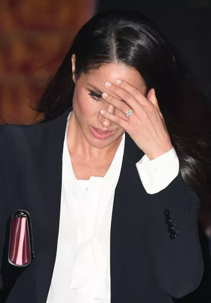 Fájhat a feje a hercegnének, egy évekkel ezelőtti kísérleti sorozatát tűzik képernyőre. Minden a szex körül forog.