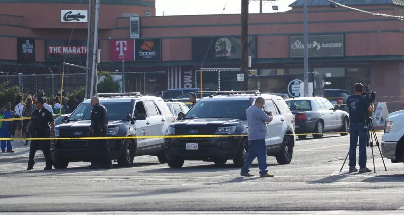 Vasárnap Los Angelesben, a saját üzlete előtt érték halálos lövések Nipsey Hussle-t. A rapper a kórházban életét vesztette.