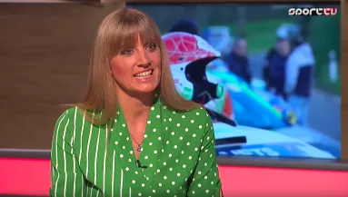 Kínos percek! Élő adásban próbálta elcsábítani a családos sportolót a Sport TV műsorvezetője - Videó