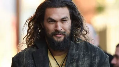 Gyászolnak a nők: Jason Momoa leborotválta a szakállát! Te felismered? - Fotók