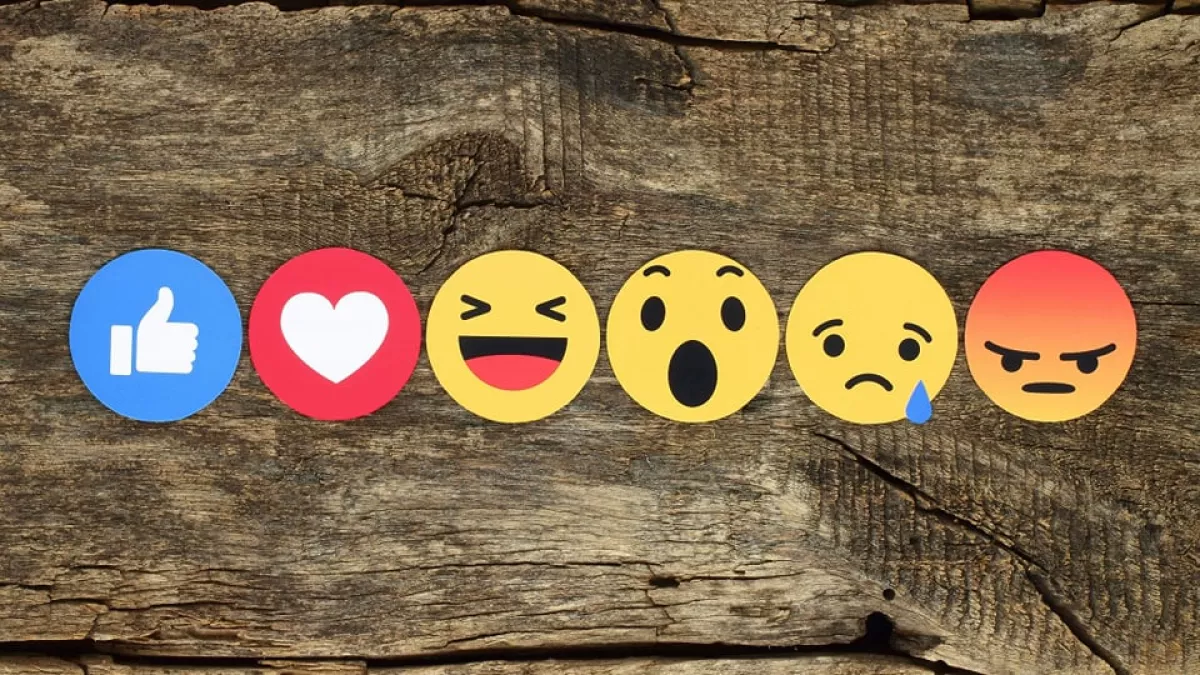 Megváltoznak a gombok a Facebook-on!