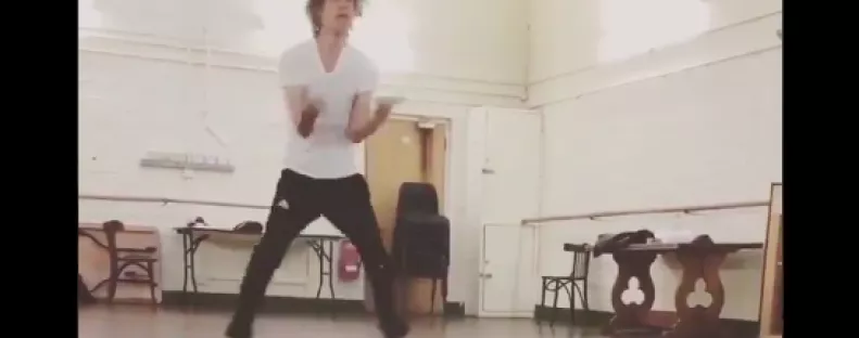 Moves like Jagger - Így táncol a szívműtétje után a világsztár!