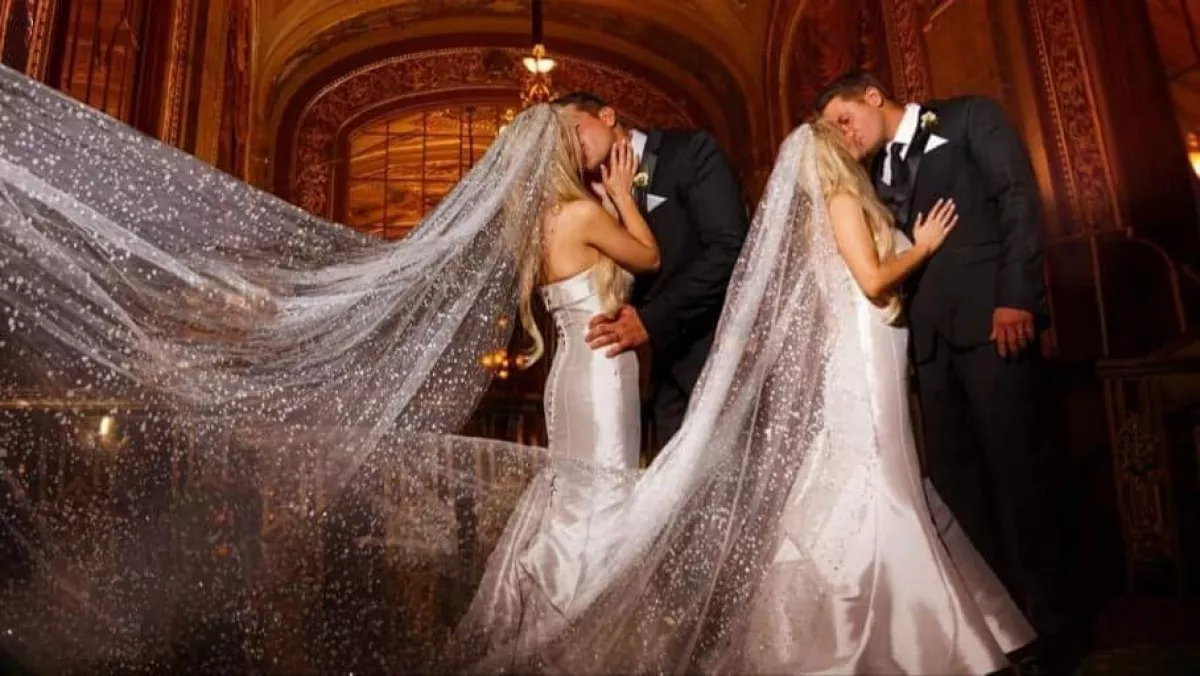 Zseniális! Ikerfiúk vették el az ikerlányokat - Fotók