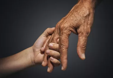 Hihetetlen! Kiderül kire hagyta 60 milliárdos örökségét a hollywood-i legenda!