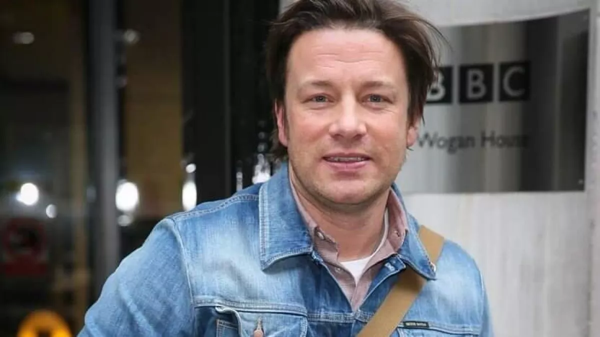 Összeomlik Jamie Oliver étterembirodalma!