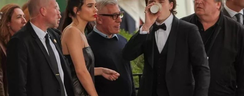 Botrány! Összeugrott Brooklyn Beckham és a szerelme! Biztonsági örök avatkoztak közbe - Fotók