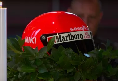 Élő videó Niki Lauda temetéséről! Így búcsúznak tőle