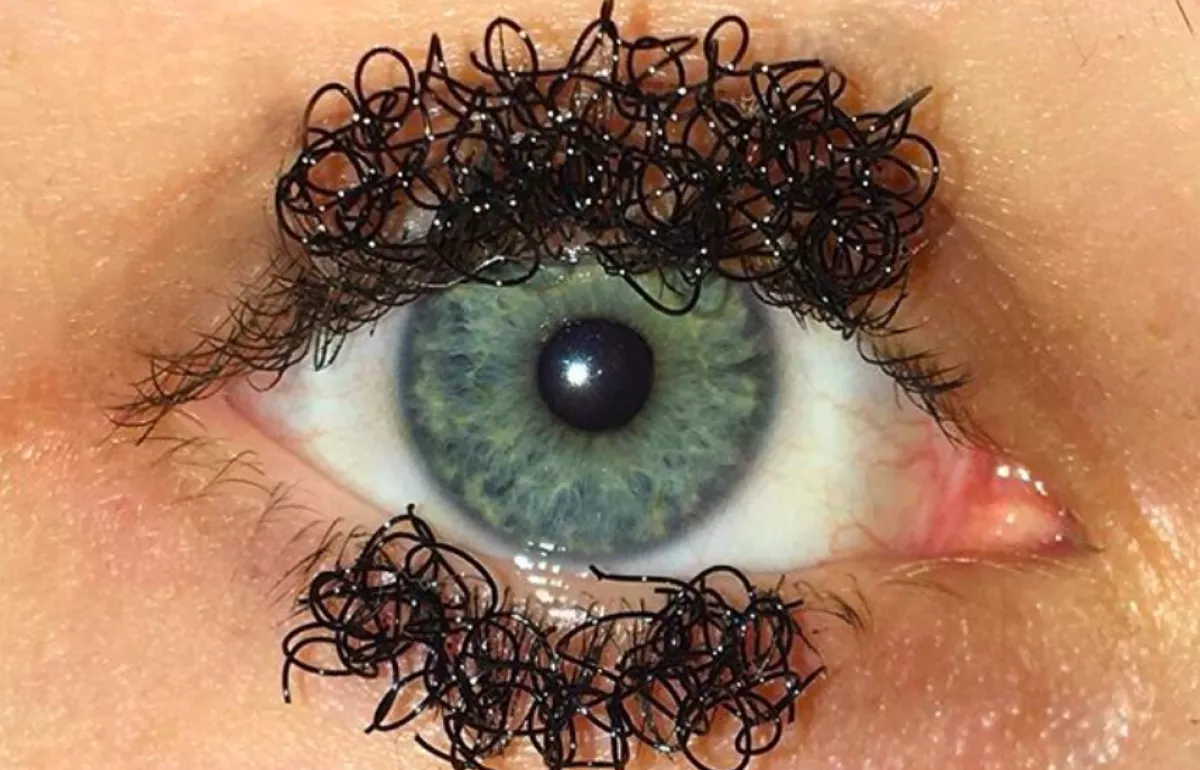 Íme a 2019-es bizarr szempilla-trendjei!