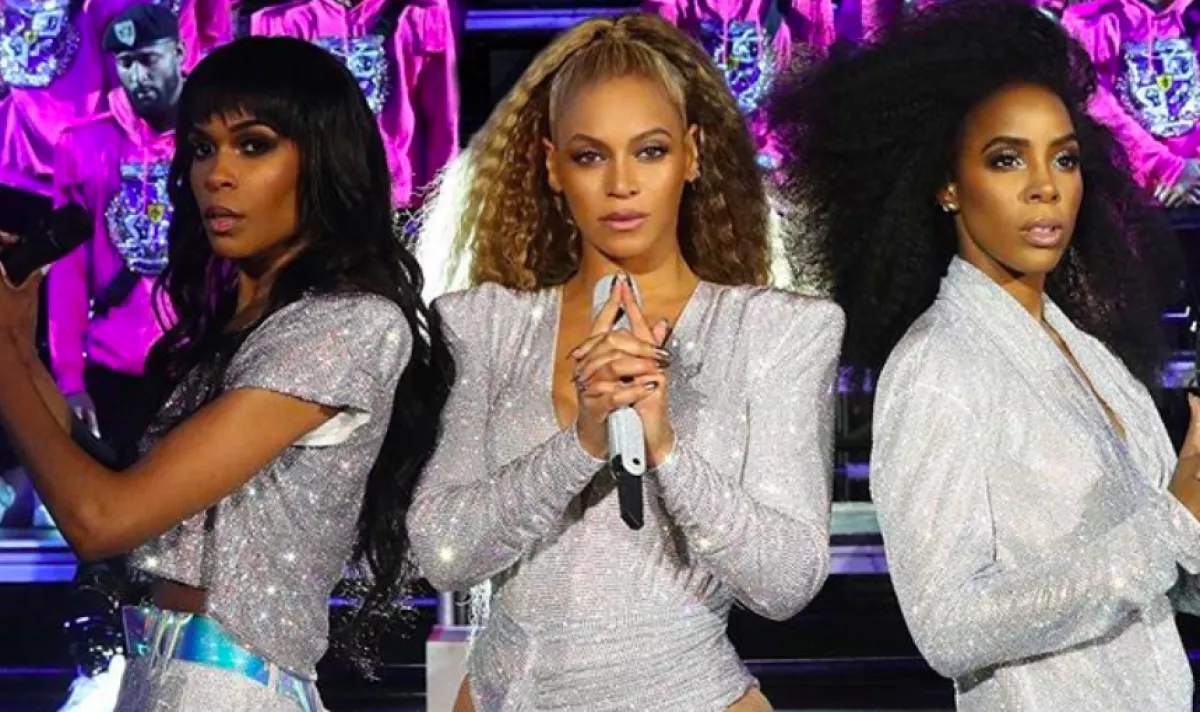 Beyoncé hasonmás tarolja le a piacot - Megőrülsz, hogy táncol, énekel! - Videó