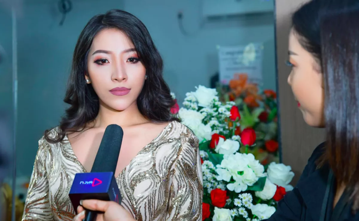 Insta-fotói miatt vesztette el az orvosi praxisát ez a doktornő - Mutatjuk a fotókat!