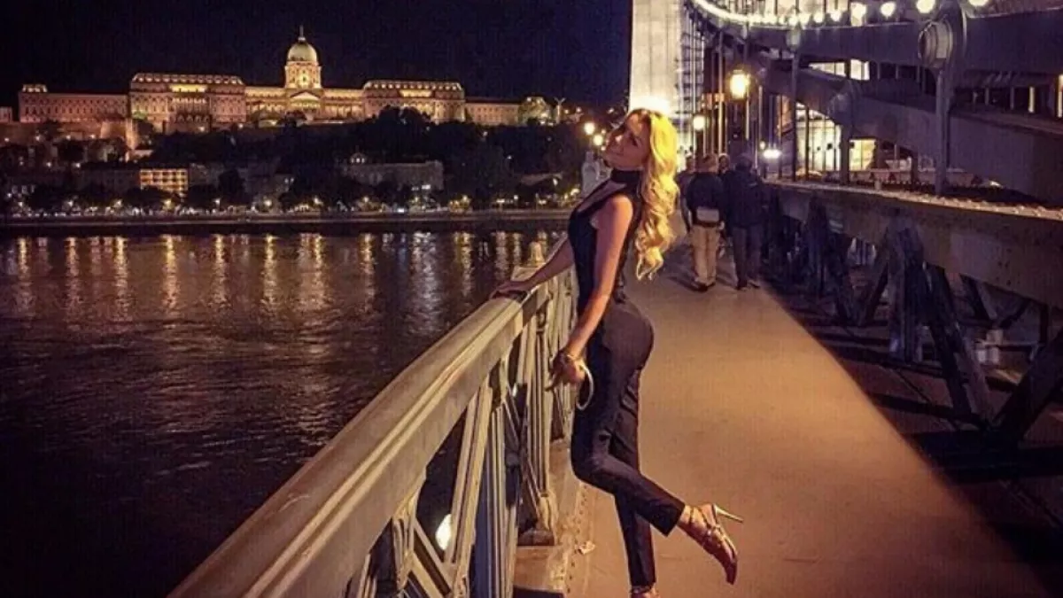 Ennek az Insta-modellnek a képein röhög a világ két napja - videóval vágott vissza! - Fotók