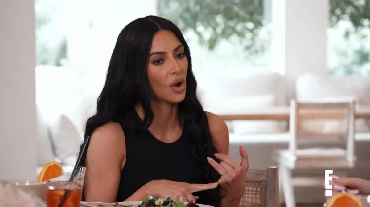 Új fehérneműjével bántott meg egy országnyi nőt Kim Kardashian - nekiestek! - Fotók