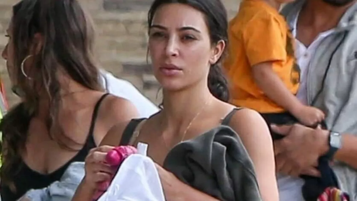 Padlóra küldték Kim Kardashiant - így ismerte el a vereséget! - Fotók