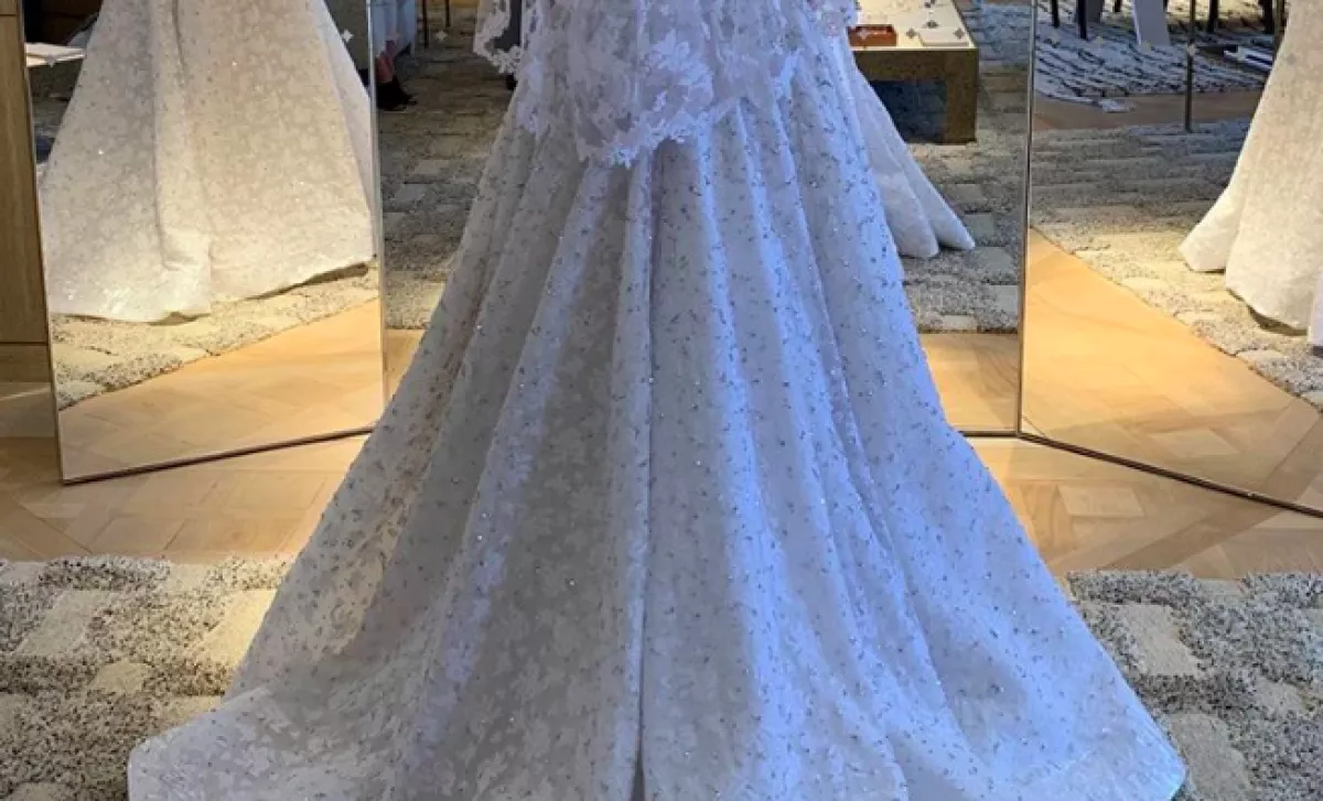 Ismét összeházasodott a sztárpár - ezért a ruháért őrülnek meg most a nők! - Fotók