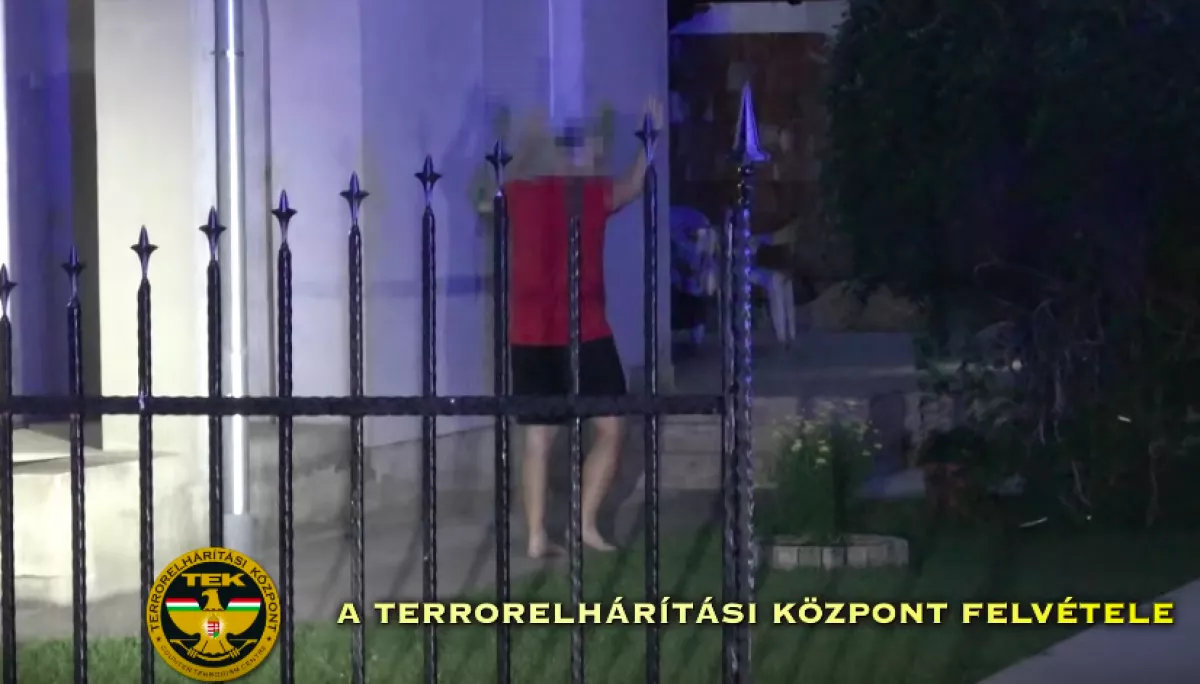 Döbbenet! Egy magyar tévébemondó rabolt bankot Üllőn és Bugyin - Fotók