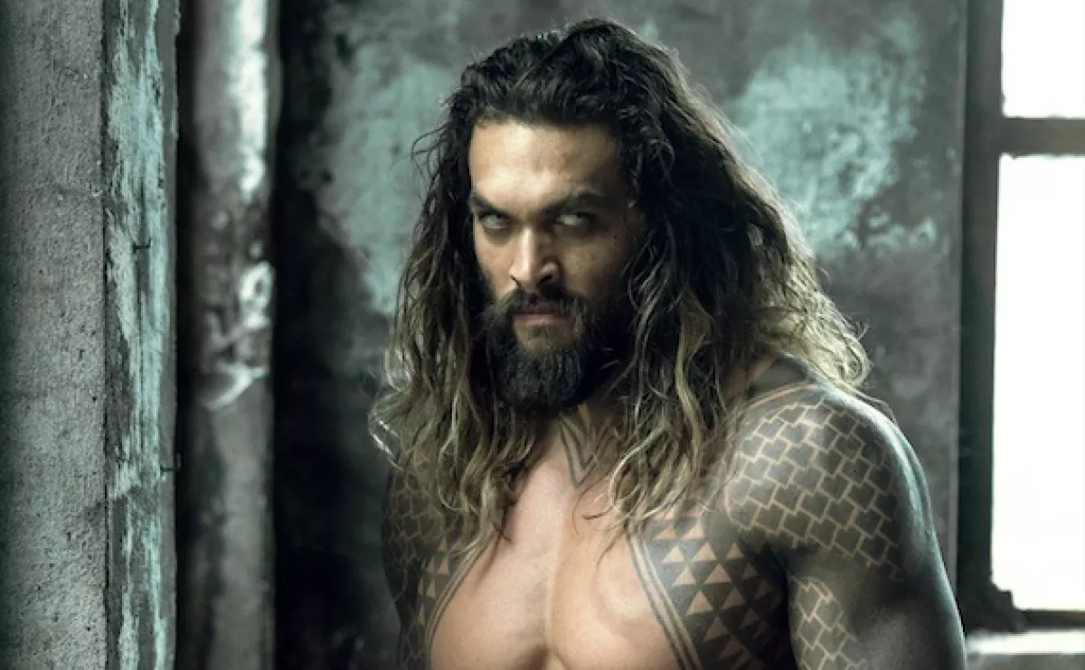 Durva kritikák érik Jason Momoa-t a teste miatt! Friss képeken a valóság