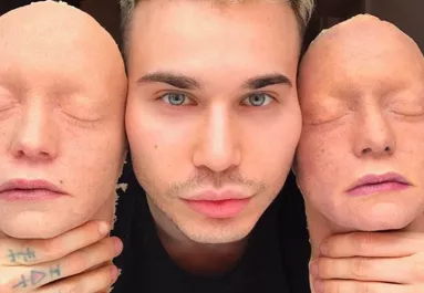 Sztárokká sminkeli magát, világsztár lett ez a fiú! - Fotók