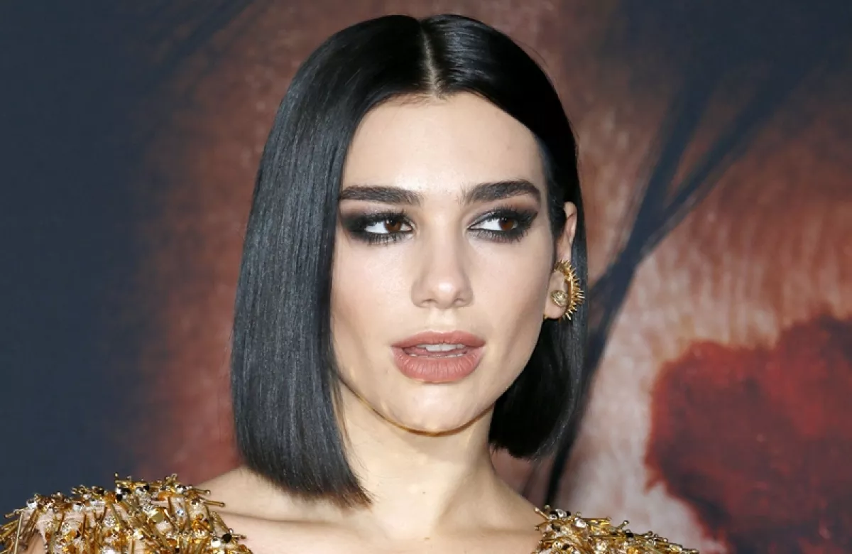 Szakítás után máris bepasizott: Ezzel a hírességgel jött össze Dua Lipa