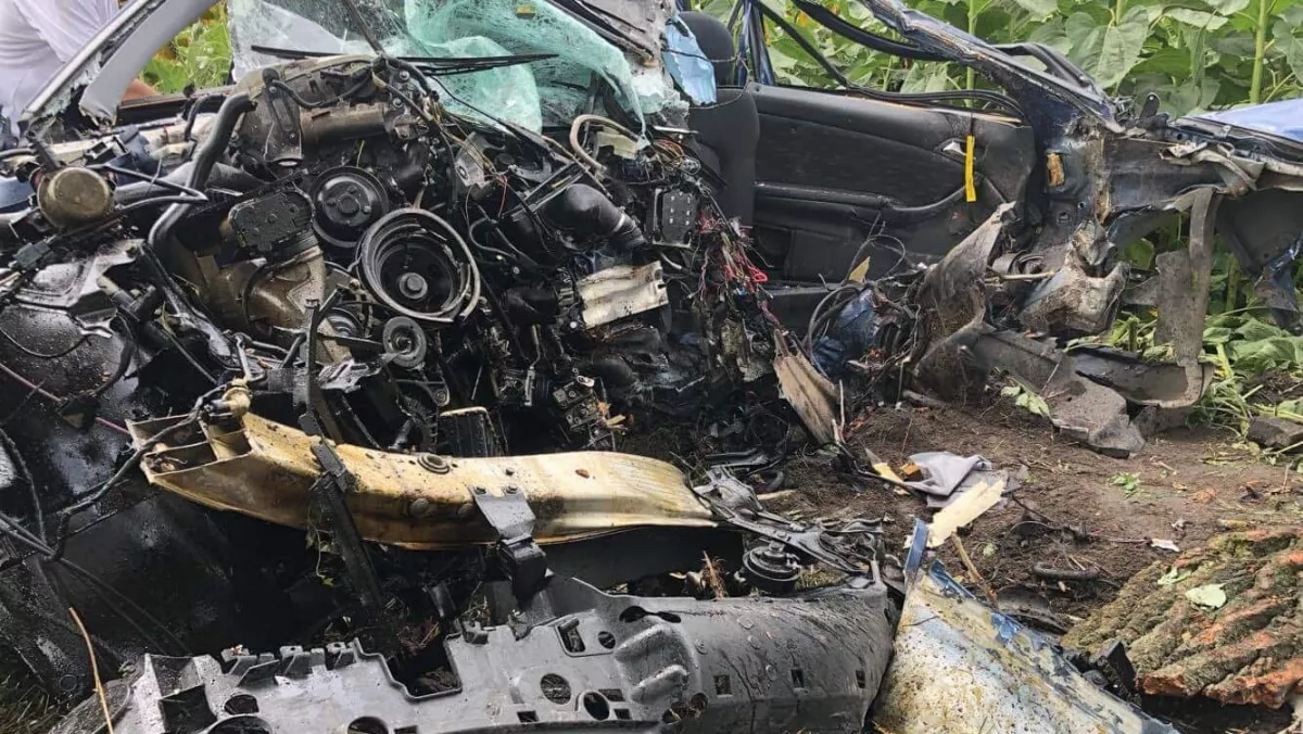 Esélye sem volt a férfinak - borzasztó képek érkeztek a 7-es főútról!