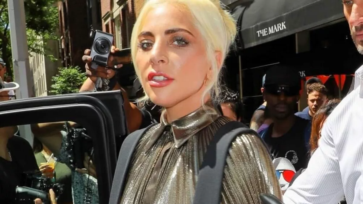Ő Lady Gaga új párja! Ezt üzente nekik a férfi exe - Fotók