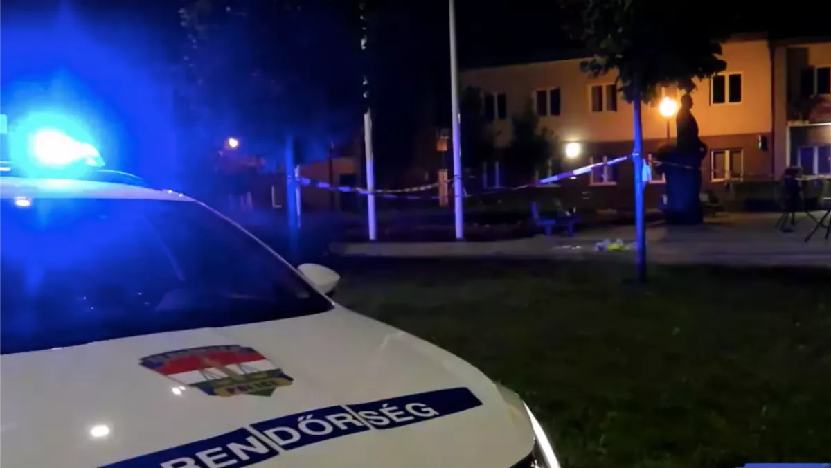 Vér borítja a főteret: szörnyű gyilkosság Polgáron! - Fotók