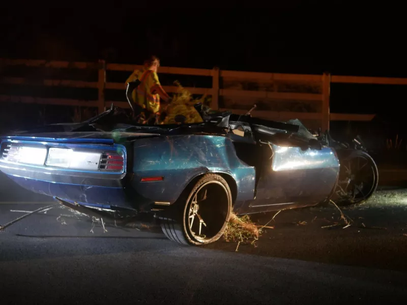 Kevin Hart súlyos sérülseket szenvedett, de a sofőrjét is kórházba vitték. Ült azonban még valaki a kocsiban...