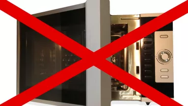 Veszély! Íme az 5 étel, amit soha ne melegíts mikróban!