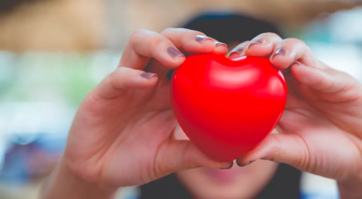 Lebuktak! Ezzel a színésszel jött össze a 34 éves énekesnő! - Fotók