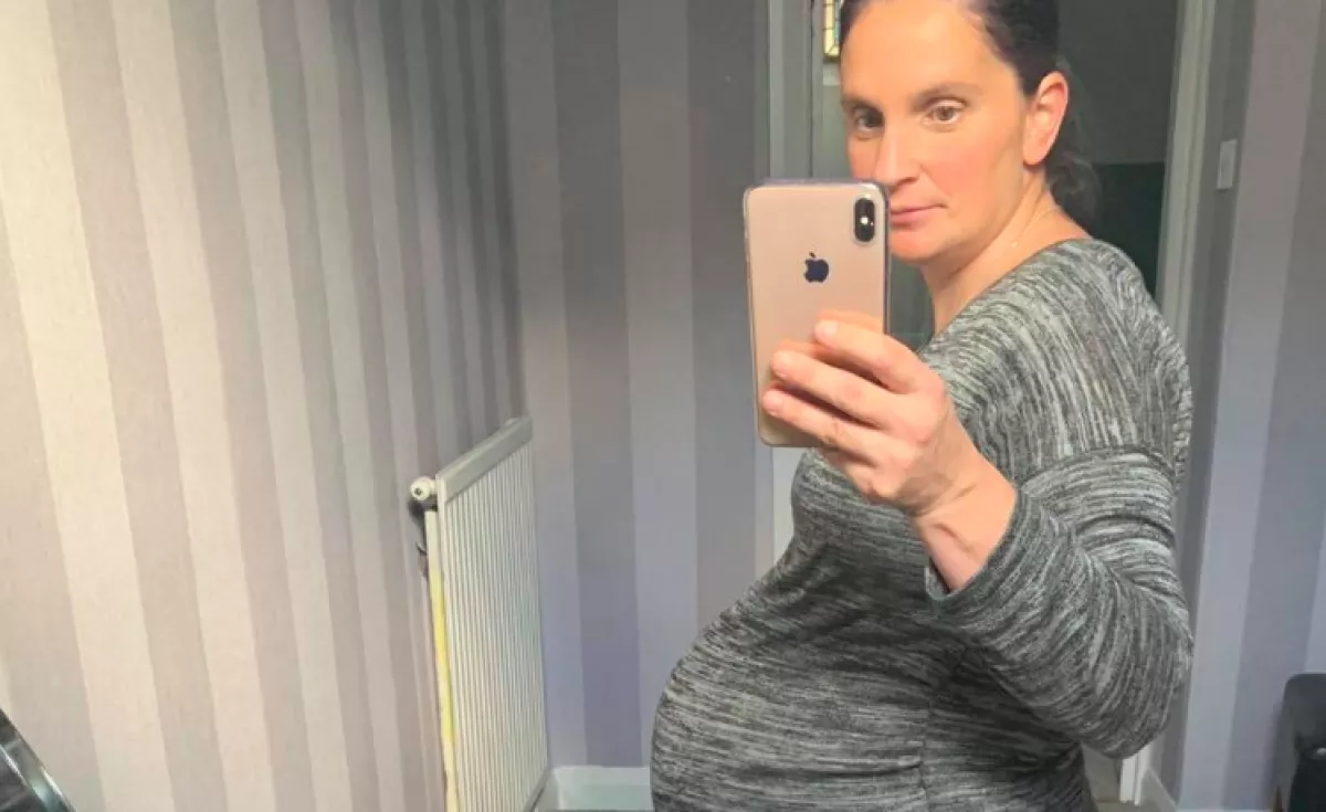 Közel 16 évig volt terhes ez a nő, most megdöbbentő bejelentést tett - Fotók